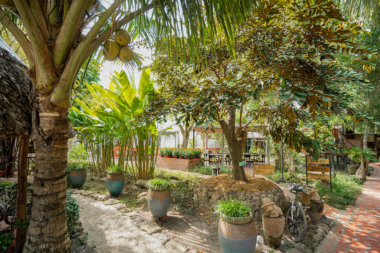 Resort Vĩnh Long có cafe sân vườn – Xu hướng nghỉ dưỡng mới